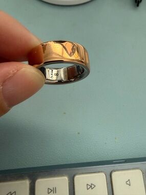 Oura Two-Tone Rose Gold Exterior Smart Ring